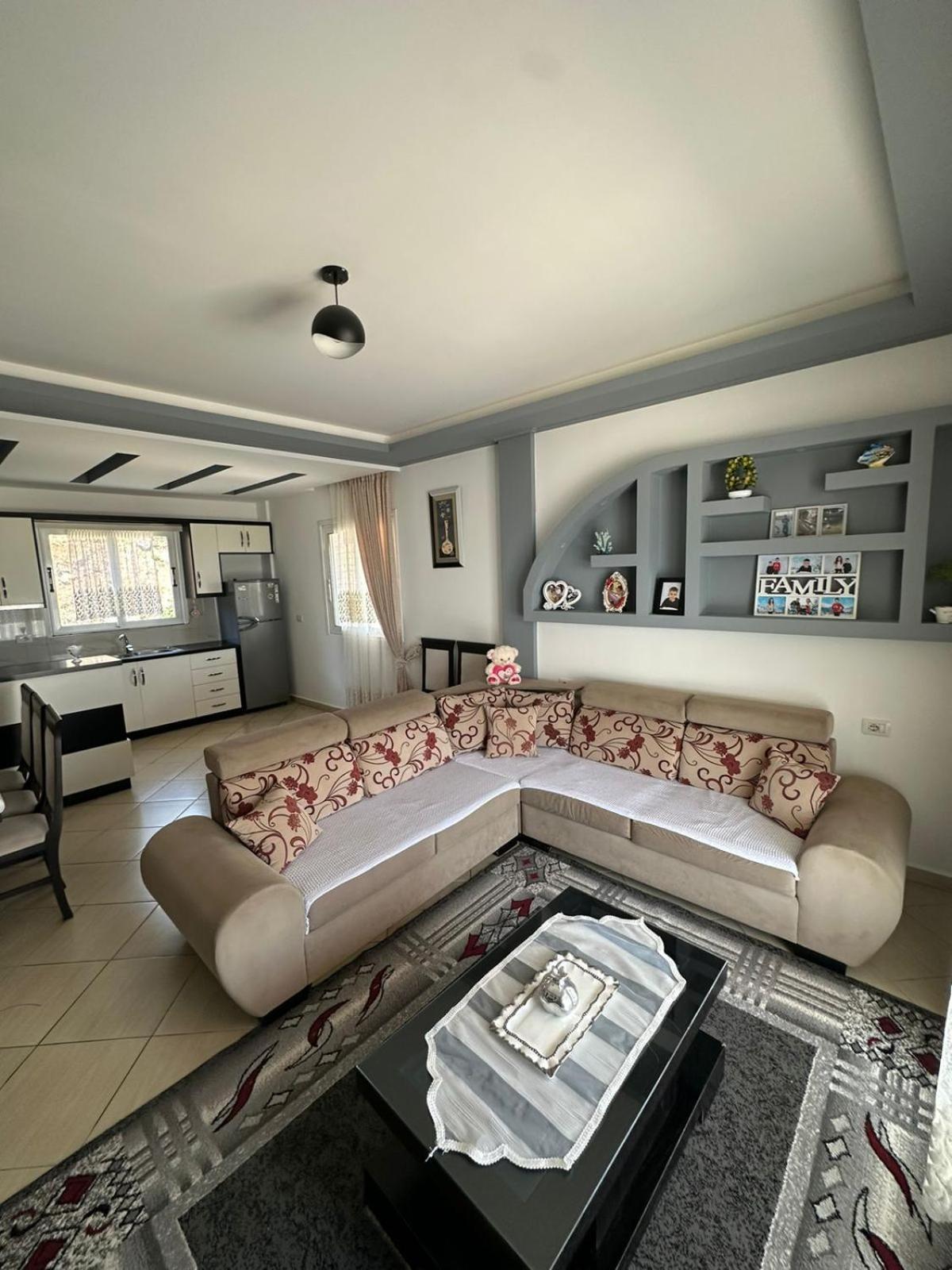 Apartments Berti Sarandë 外观 照片